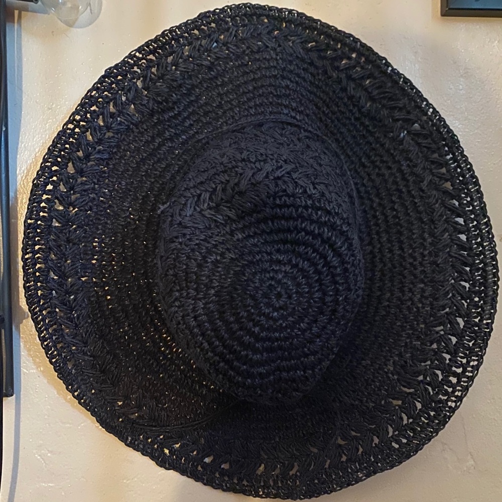Dark blue sun hat